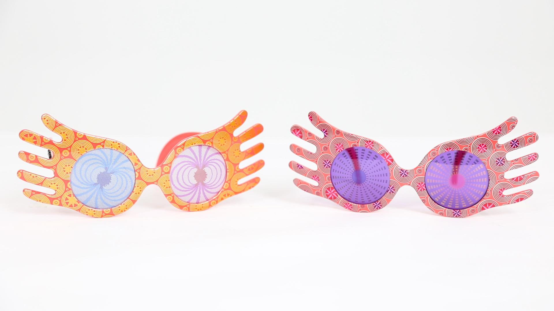 Skip on into the magical world of Harry Potter with these Luna Lovegood Replica Glasses! These glasses are perfect to add to your whimsical cosplay outfit!